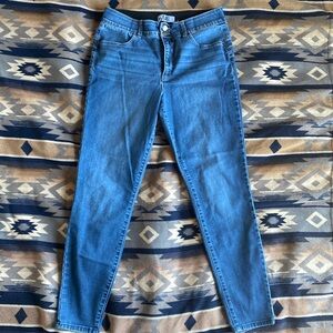 Vylette Women’s Skinny Jeans